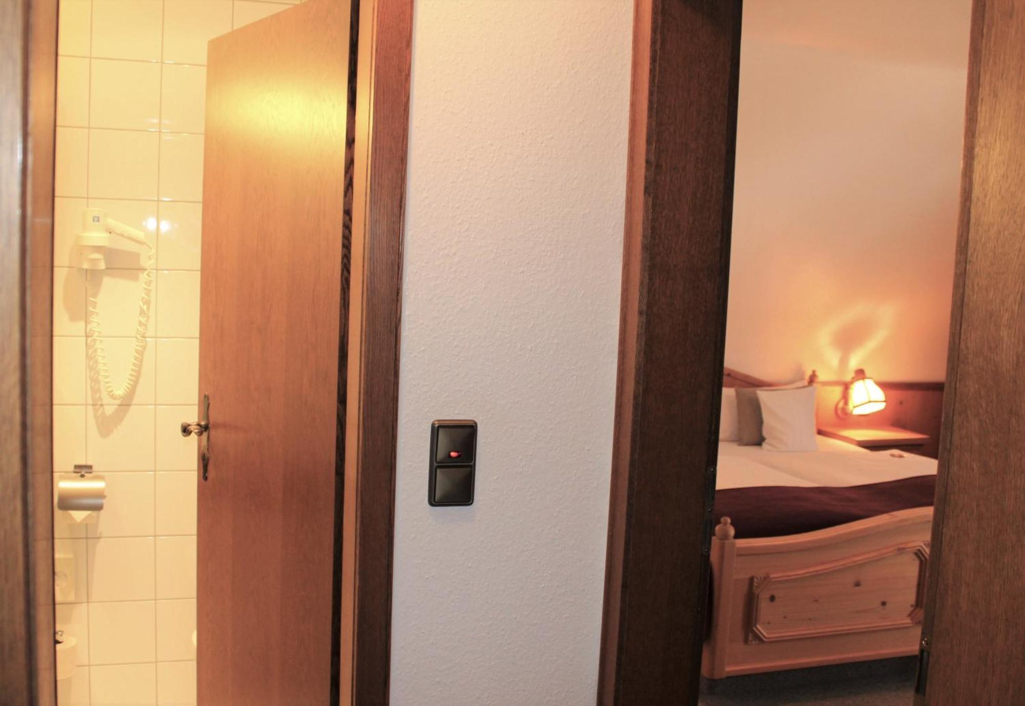 Landhotel Hubertus Unterelsbach Room photo